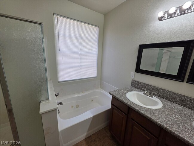 Building Photo - 5445 Indian Cedar Dr