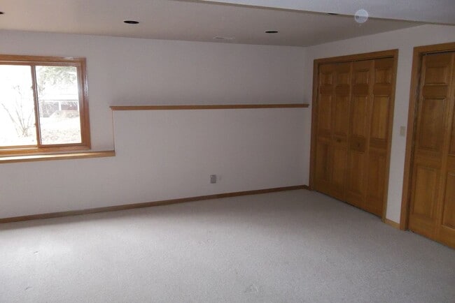 Building Photo - Traditional Elegance with Room to Grow in ...