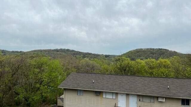 Building Photo - 210 Hendricks Blvd