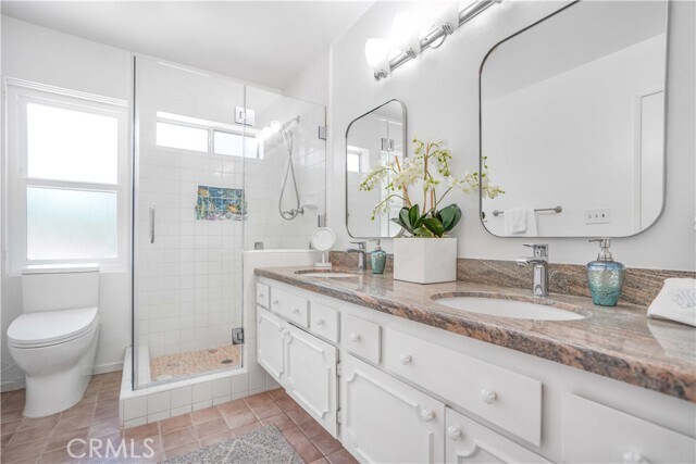 Building Photo - 5022 Tamarack Way