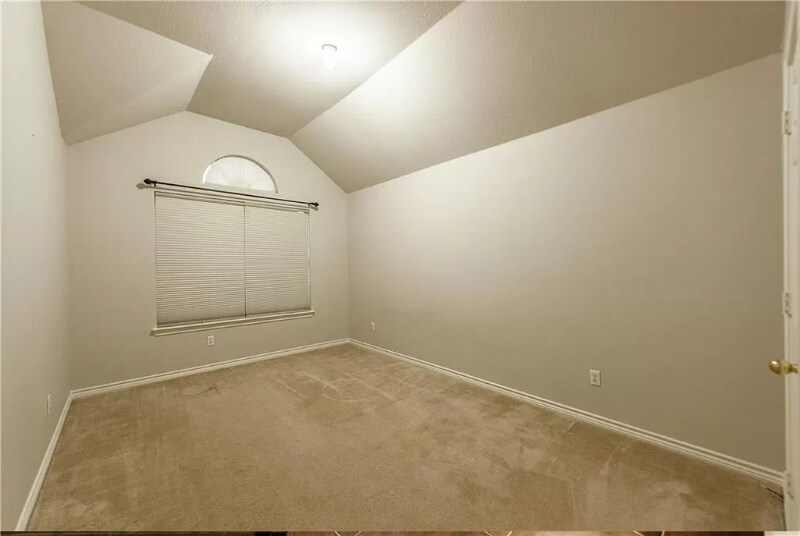 Building Photo - 3634 Crowberry Way