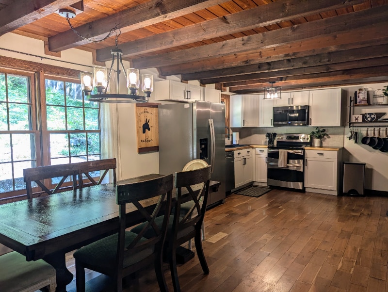 Building Photo - 1115 Bear Creek Pike