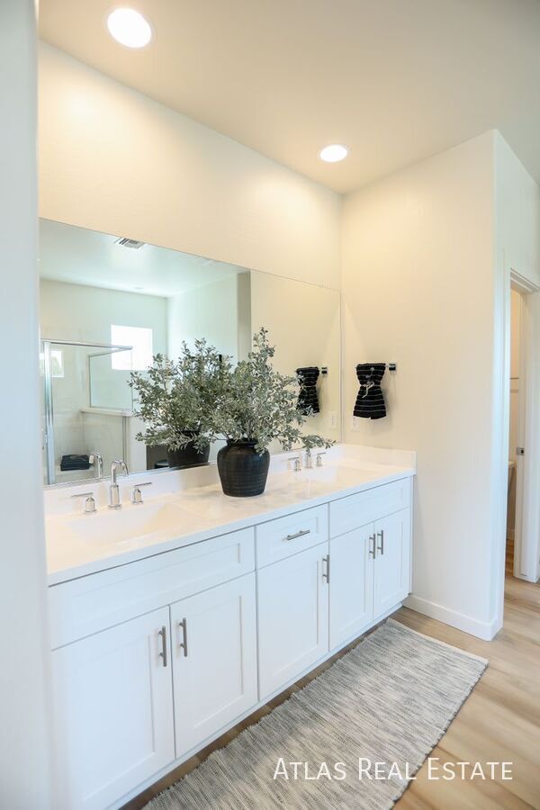 Building Photo - 1118 W Audrey Lane