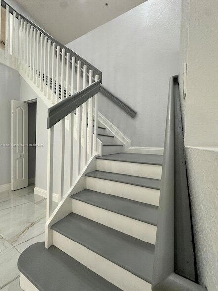 Building Photo - 17425 NW 75th Pl