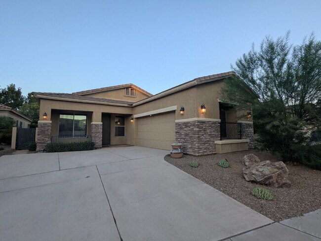 Building Photo - Rancho Sahuarita with Pool/Spa with Lake v...