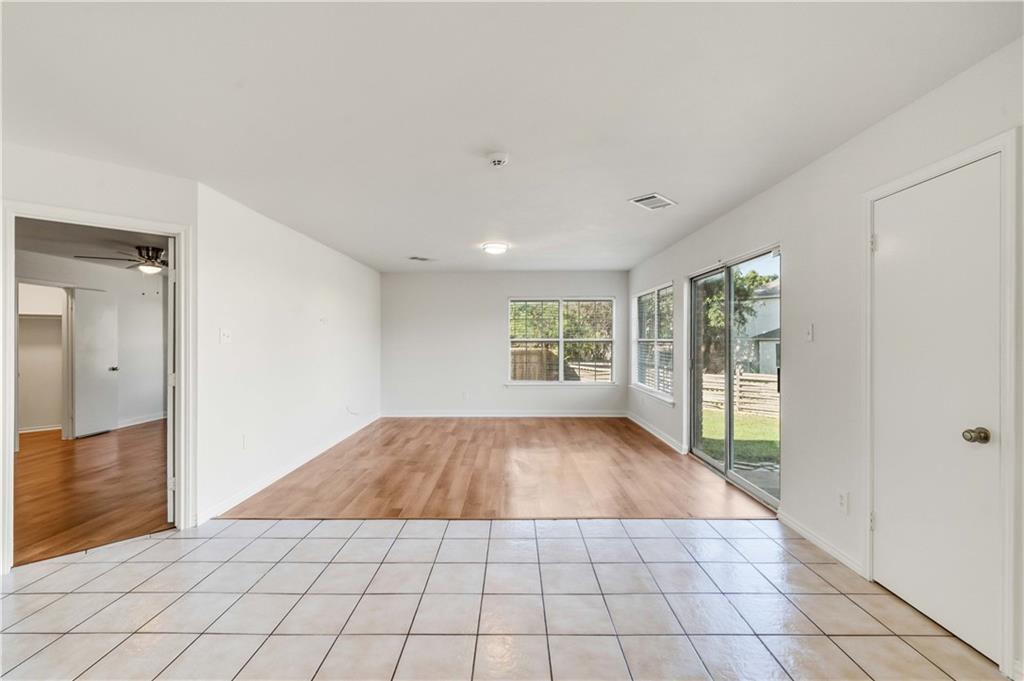 Building Photo - 2618 Byfield Dr