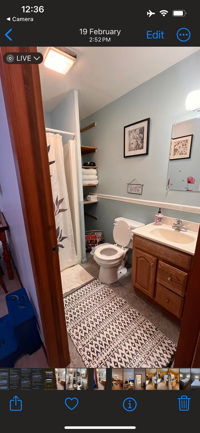 Building Photo - 1562 NY-296