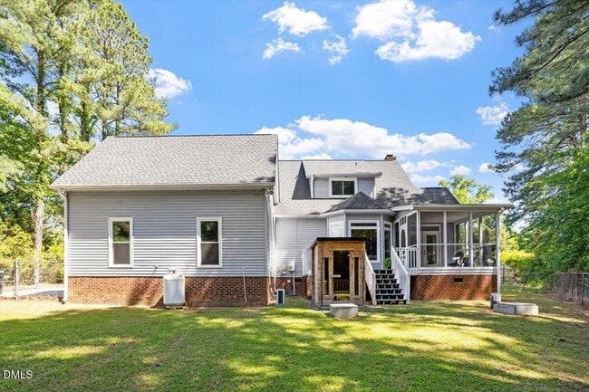 Building Photo - 7505 Penny Rd
