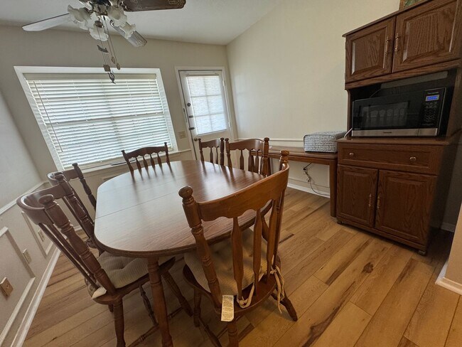 Building Photo - GREAT SPACIOUS CONDO | GATED | MEDICAL CENTER - 410 & IH10 | 3 BEDROOMS | 2 BATHROOMS