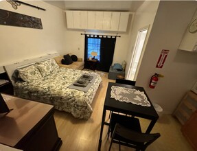 Building Photo - 688 Nebraska St