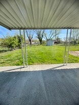 Building Photo - 606 W Sullivan St