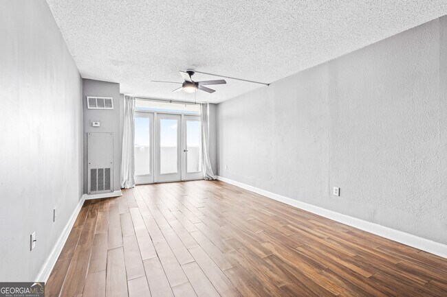 Building Photo - 375 Ralph McGill Blvd NE