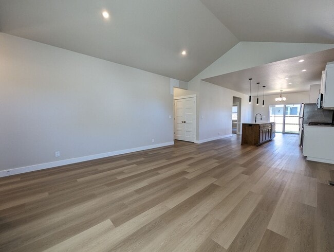 Building Photo - Beautiful 3bed/2bath home in Springfield!