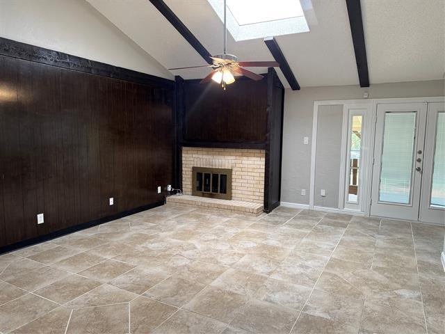 Building Photo - 410 Shelmar Dr