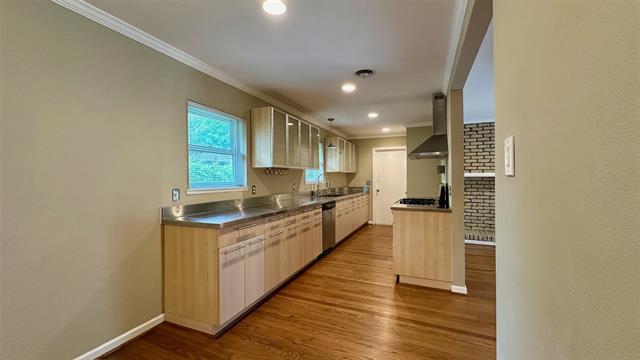 Building Photo - 2510 Pinebluff Dr