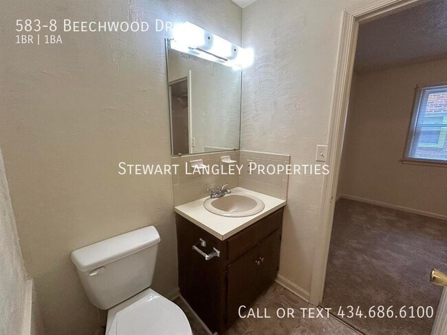 Building Photo - 583 Beechwood Dr