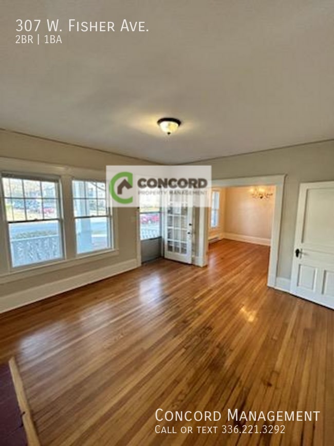Building Photo - 307 W Fisher Ave