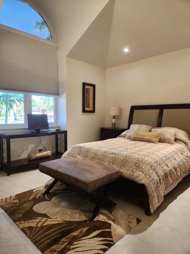 Building Photo - 5480 NW 41st Terrace