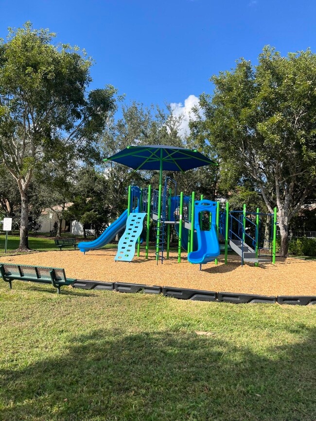 Building Photo - 325 Mulberry Grove Rd