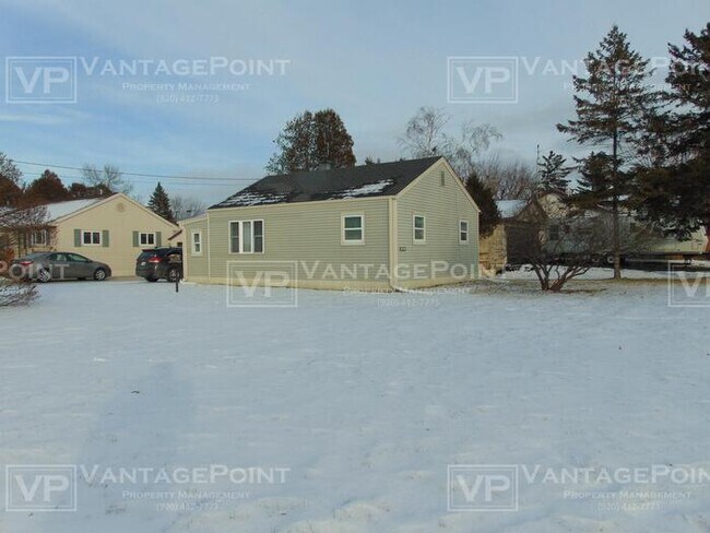 Primary Photo - - Manitowoc Home For Rent –