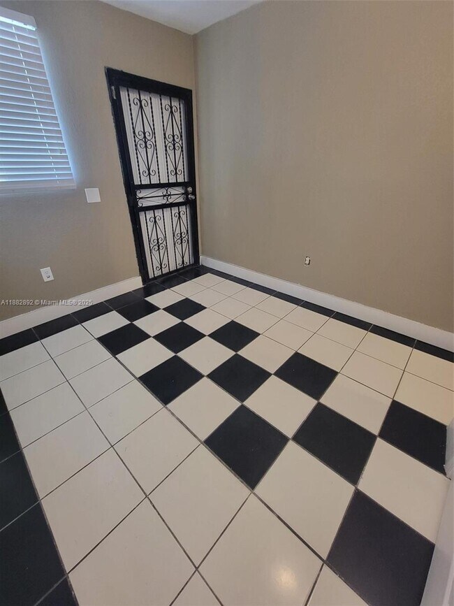 Building Photo - 1540 NW 153rd St