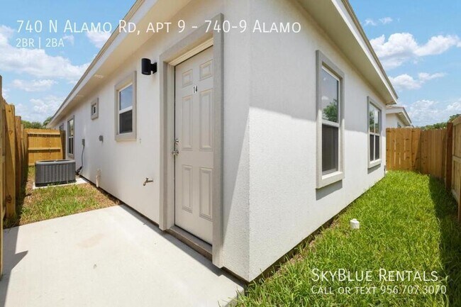 Building Photo - 740 N Alamo Rd