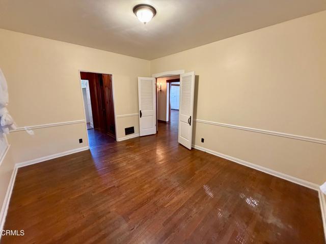 Building Photo - 1428 Oak St