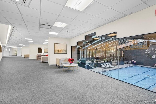 Building Photo - 4 Martine Ave