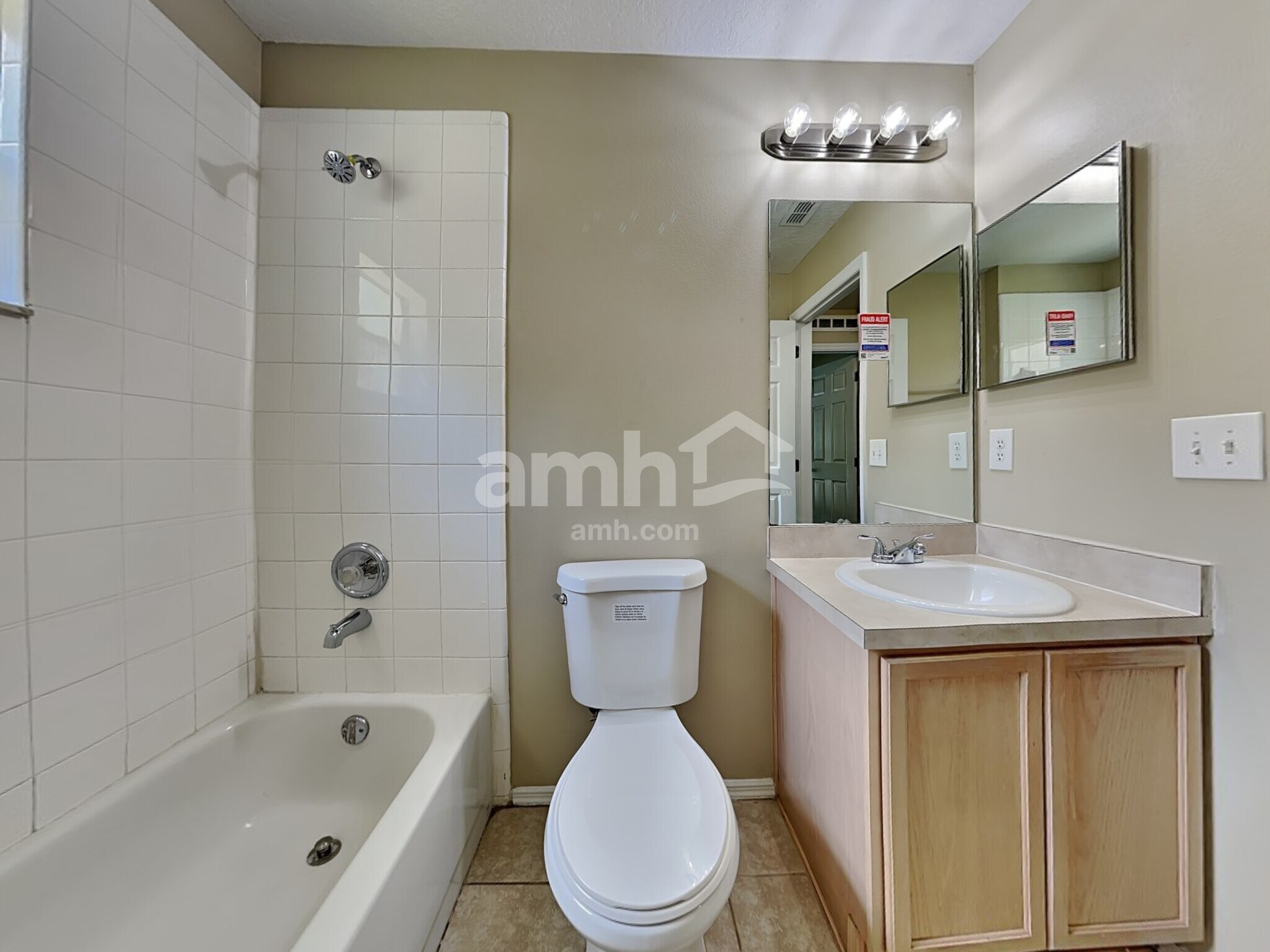 Building Photo - 2325 Ole Hickory Dr