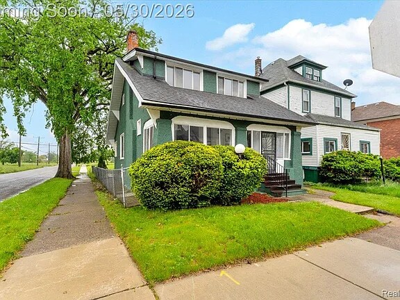 Building Photo - 5203 Maplewood St