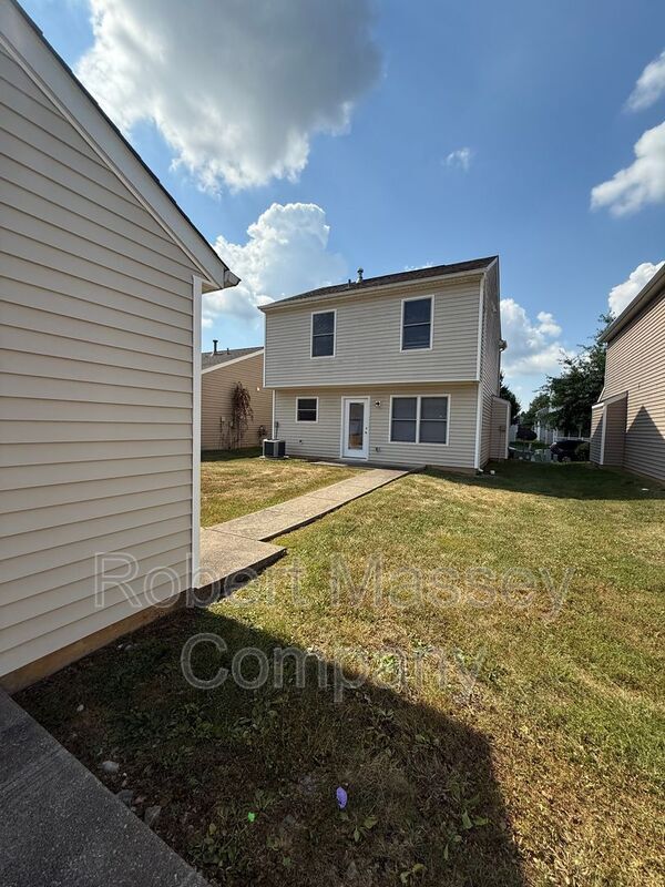 Building Photo - 7031 Osprey Ridge Dr