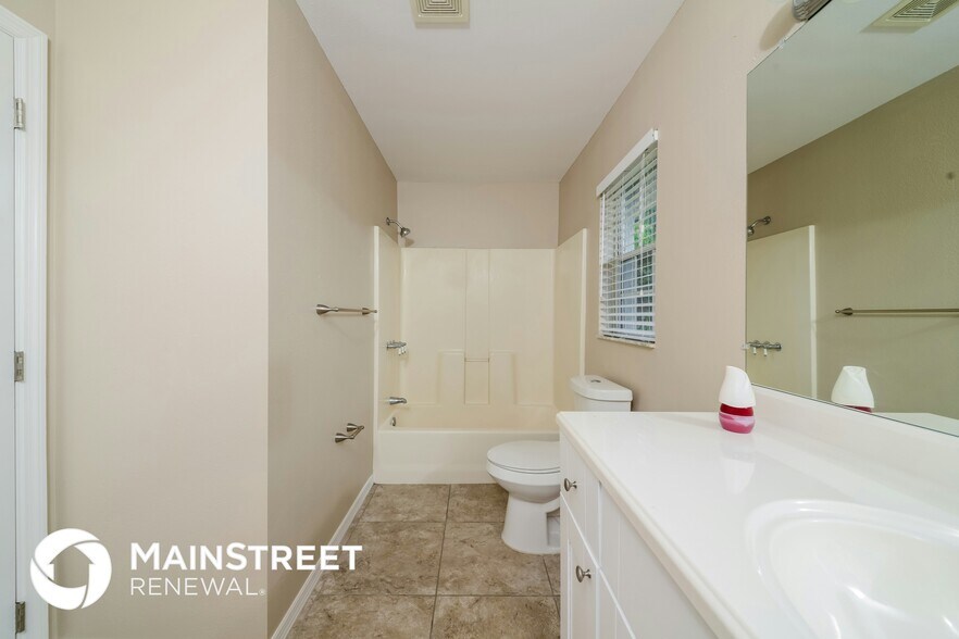 Building Photo - 3224 Galiot Rd