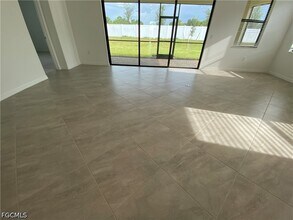 Building Photo - 14662 Cantabria Dr