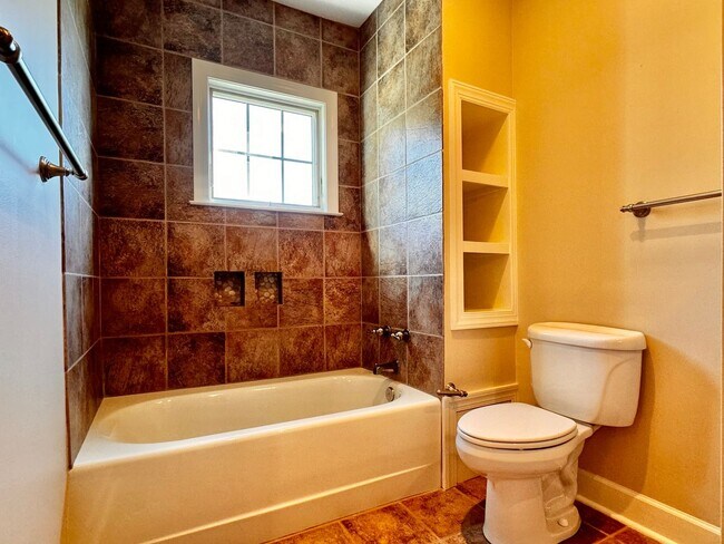 Building Photo - Private Farm Home in North Garden - Enjoy ...