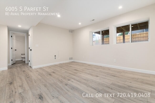 Building Photo - 6005 S Parfet St