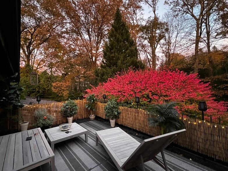 Building Photo - 16 Crooked Mile Rd