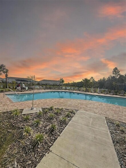 Building Photo - 3082 Skyline Lp