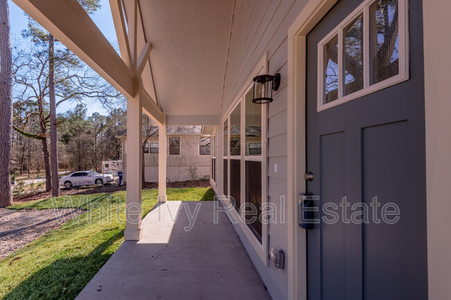 Building Photo - 49 Hickory Bend