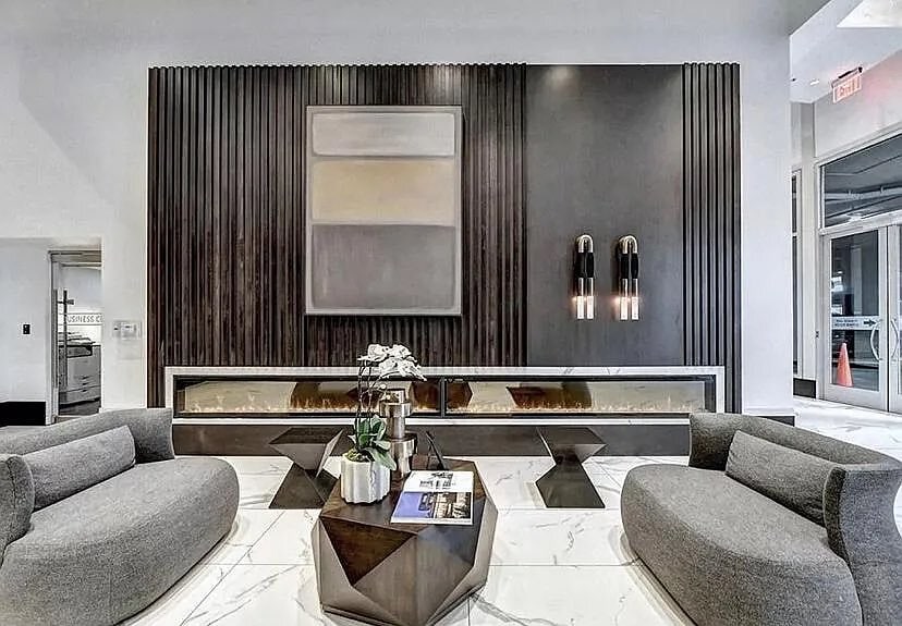 Building Photo - 400 W Peachtree St NW