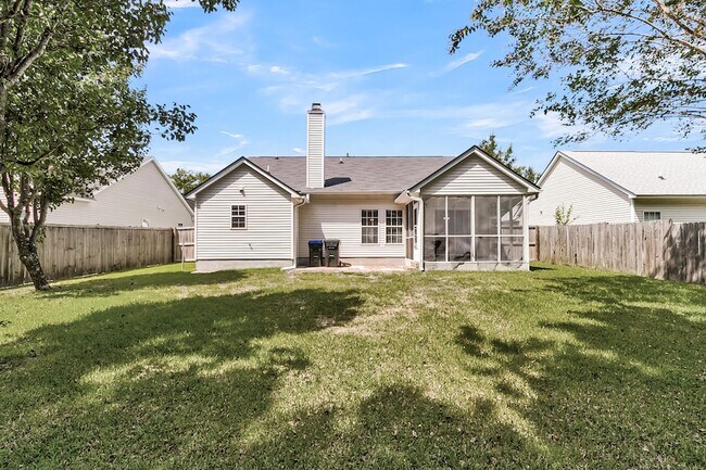 Building Photo - 124 Dovetail Cir