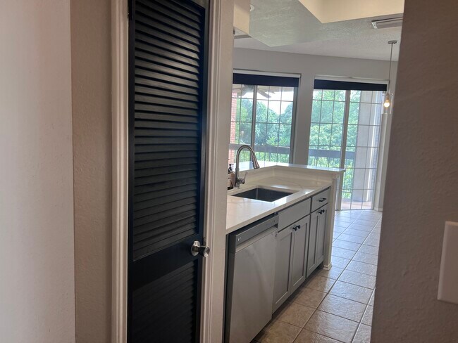 Building Photo - 1734 Ascension Point Dr