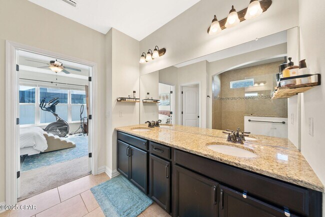 Building Photo - 307 Johnson Bayou Dr