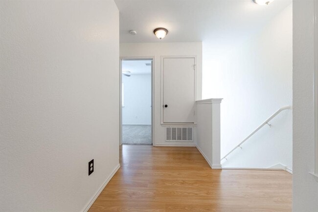 Building Photo - 14525 Harris Ridge Blvd
