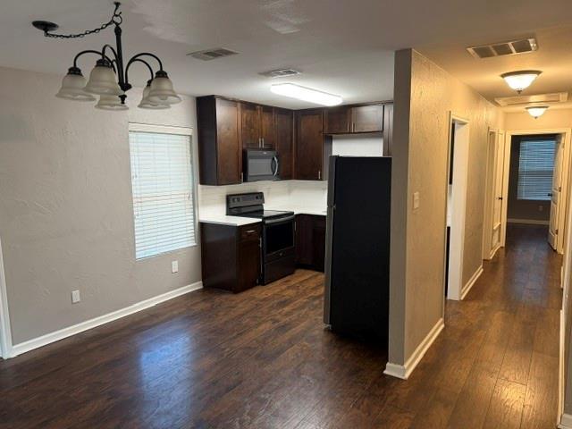 Building Photo - 505 S 5th St