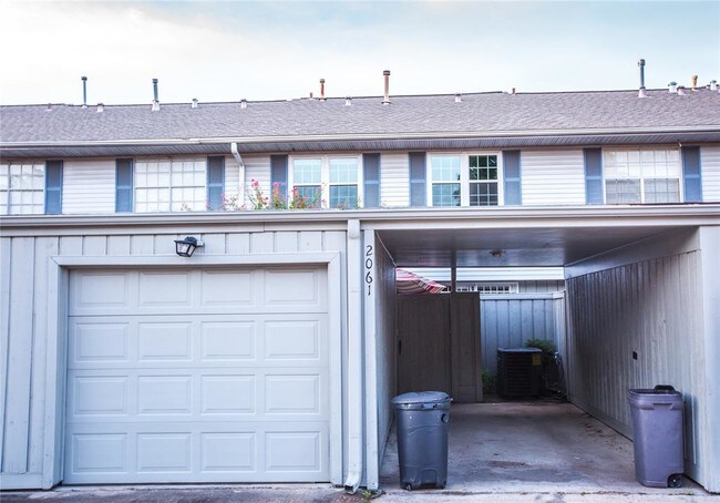 Building Photo - 2061 Winrock Blvd