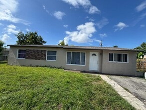 Building Photo - 6110 SW 16th St