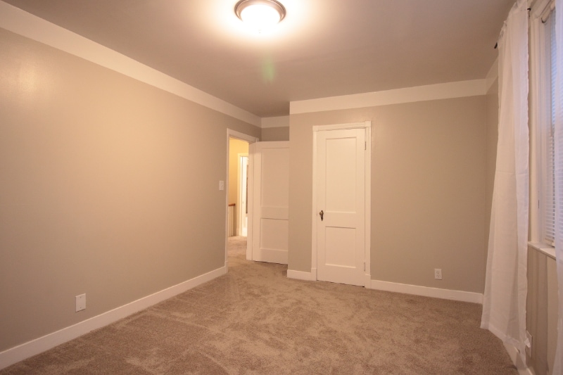 Building Photo - 2807 Harview Ave