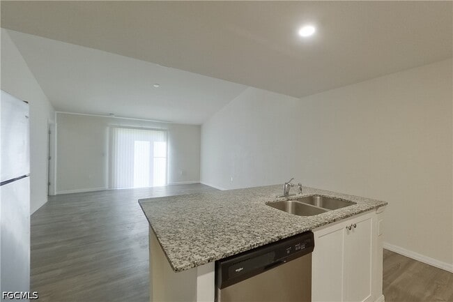 Building Photo - 9120 Aegean Cir