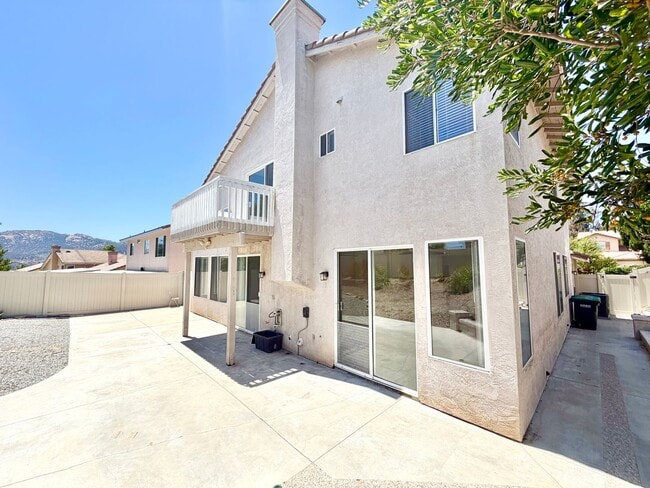 Building Photo - Spacious 5 Bedroom Home with 3 Car Garage & Primary Suite Balcony