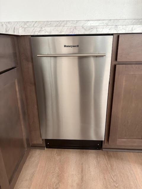 Building Photo - 100 Kazmira Ct